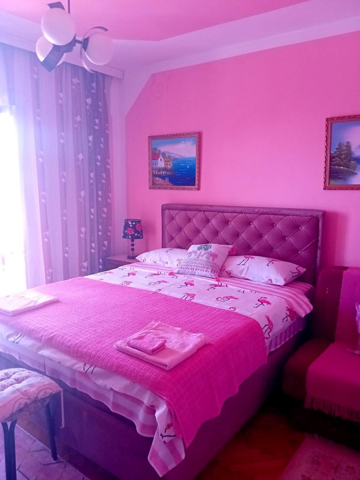 Guest House Cinderella Herceg Novi Ngoại thất bức ảnh