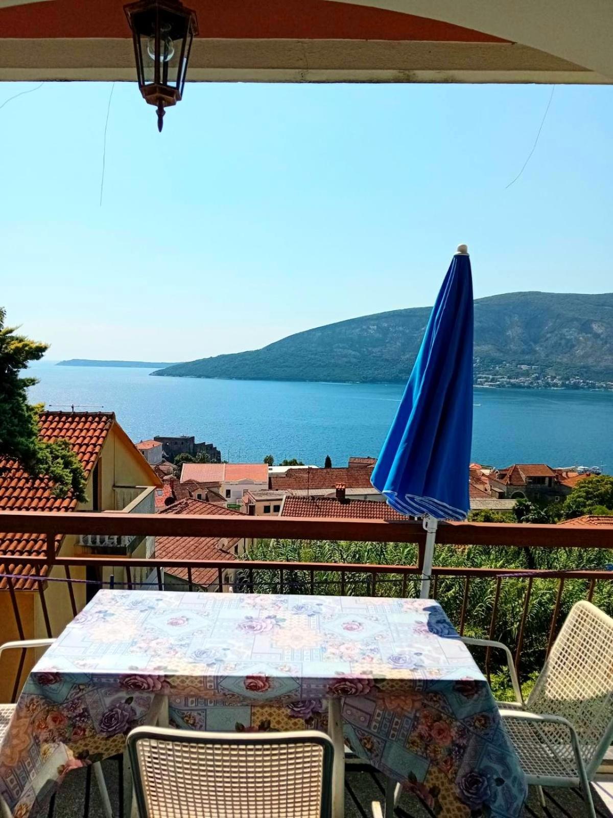 Guest House Cinderella Herceg Novi Ngoại thất bức ảnh