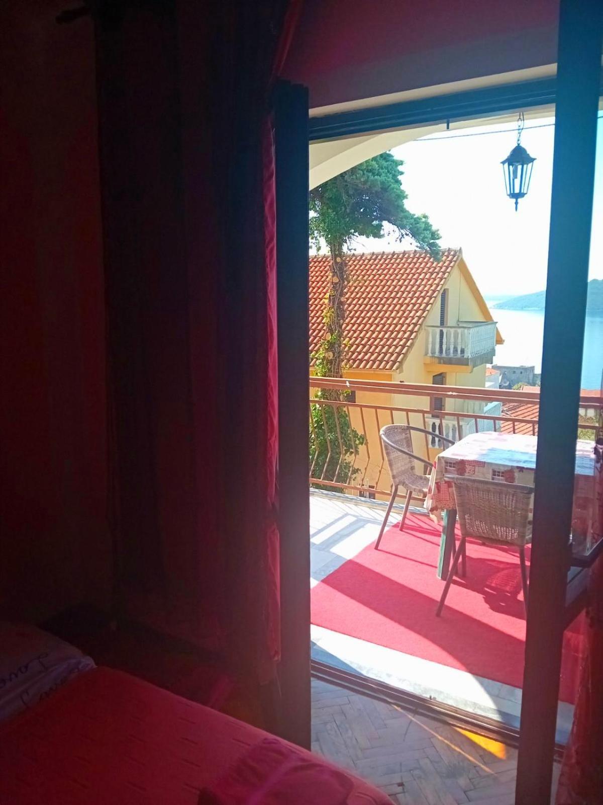 Guest House Cinderella Herceg Novi Ngoại thất bức ảnh