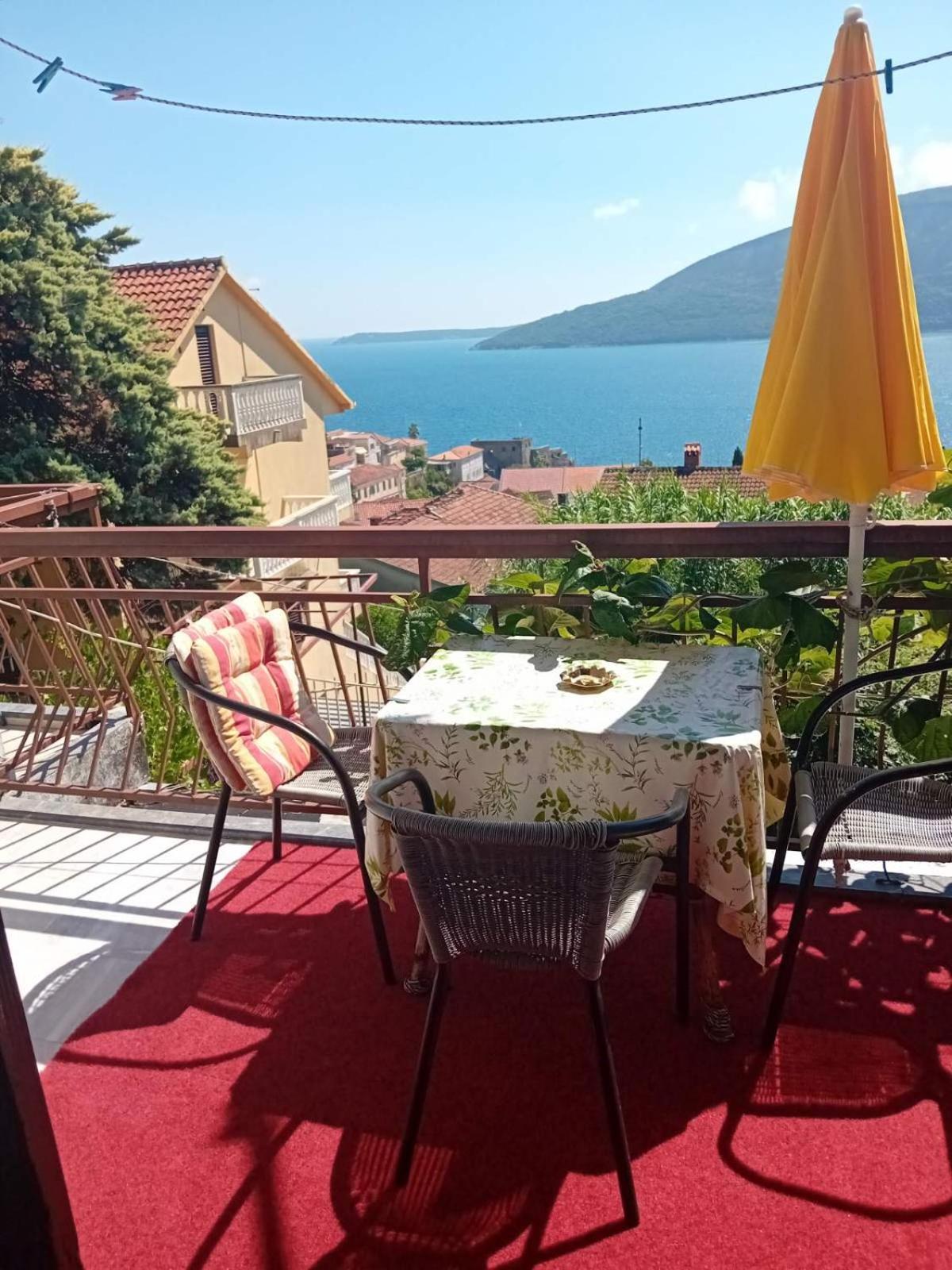 Guest House Cinderella Herceg Novi Ngoại thất bức ảnh