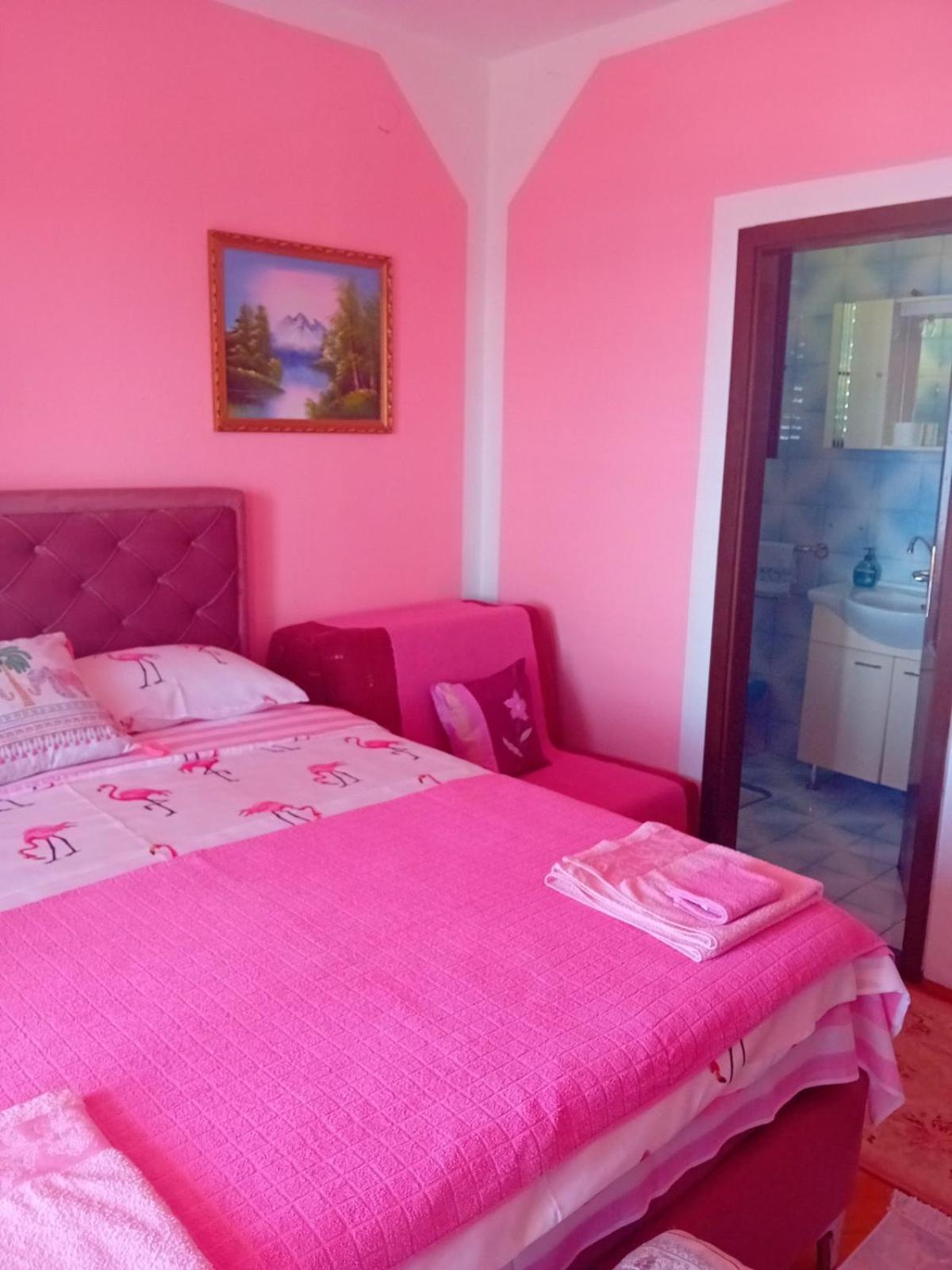 Guest House Cinderella Herceg Novi Ngoại thất bức ảnh