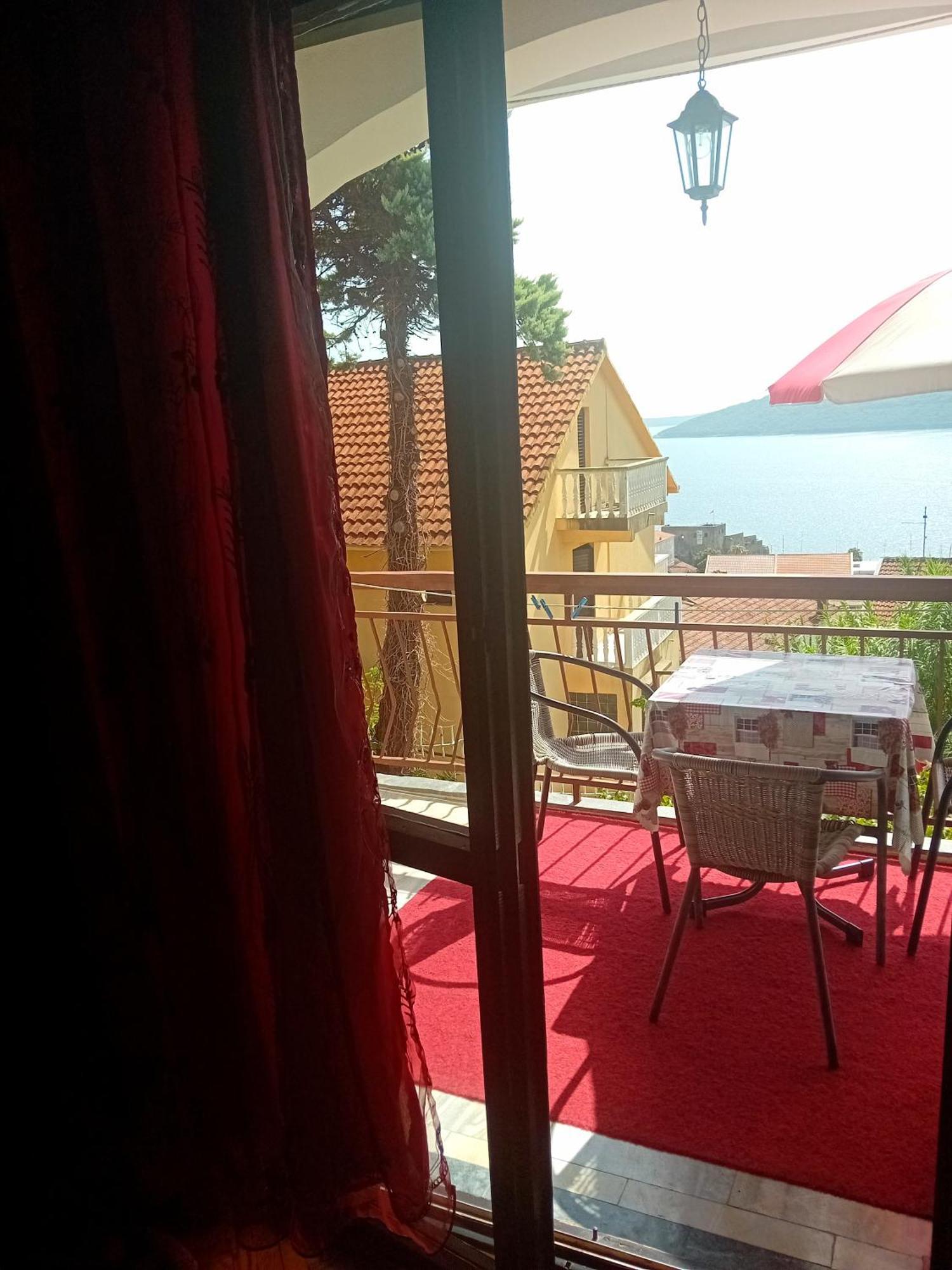 Guest House Cinderella Herceg Novi Ngoại thất bức ảnh